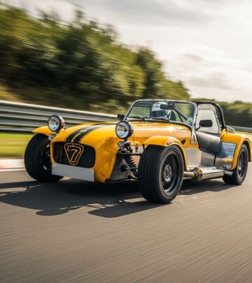 Experience the raw thrill of the Caterham Superlight R300, a lightweight powerhouse blending blistering speed and razor-sharp handling for ultimate driving joy.